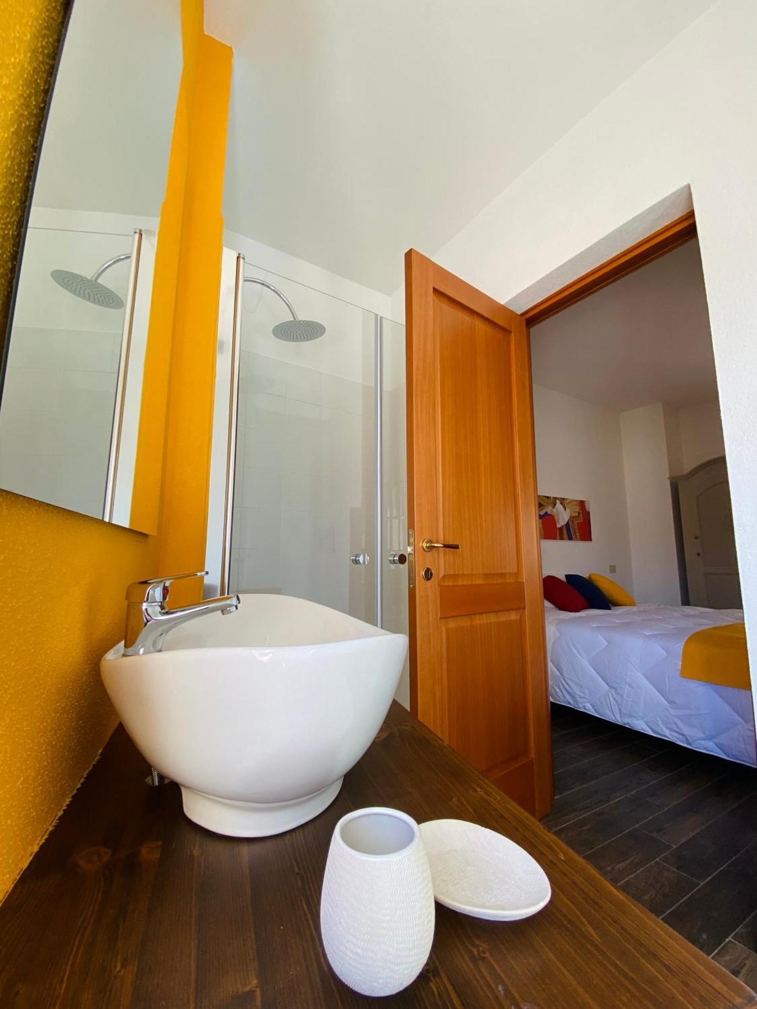 Carrales Guest House Nuoro  Eksteriør bilde