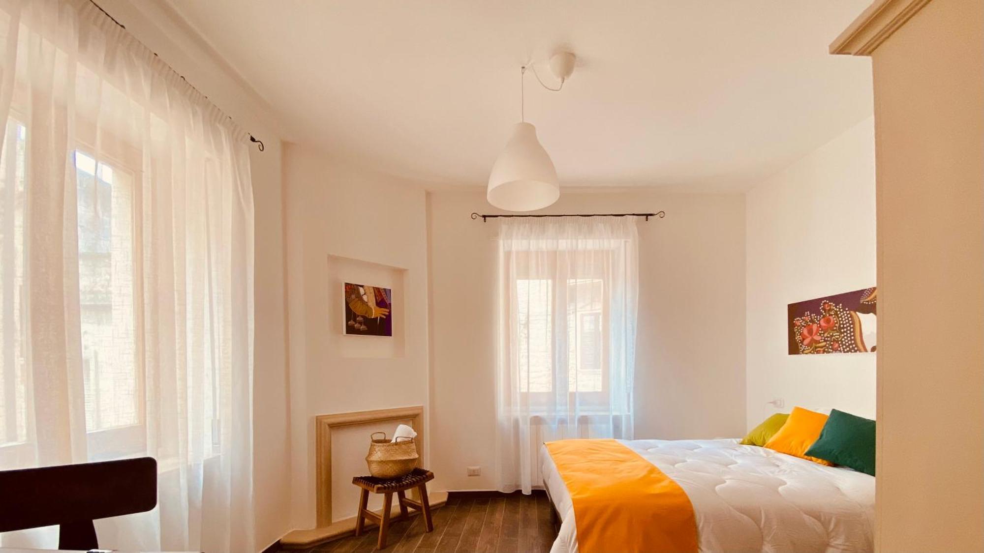 Carrales Guest House Nuoro  Eksteriør bilde